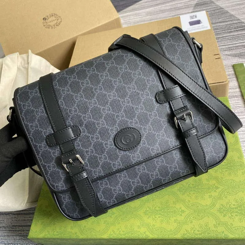 Gucci 658542 GG Messenger Bag Black
