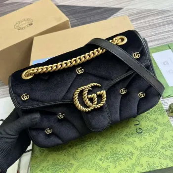 Gucci 443497 GG Marmont Small Shoulder Bag Black Quilted Velvet