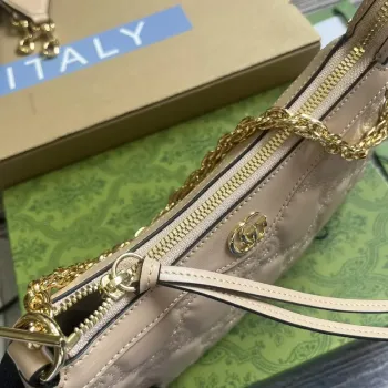 Gucci 735049 Crossbody bags GG matelassé handbag Rose beige leather