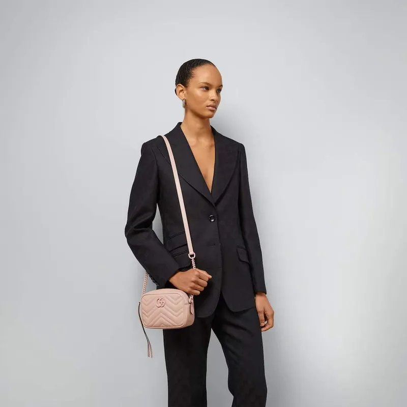 Gucci 634936 GG Marmont Mini Shoulder Bag Light pink matelassé chevron leather