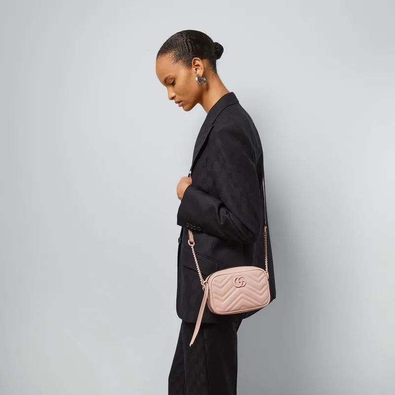 Gucci 634936 GG Marmont Mini Shoulder Bag Light pink matelassé chevron leather