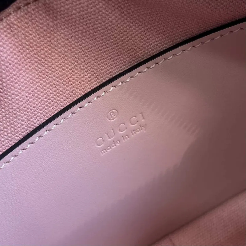 Gucci 634936 GG Marmont Mini Shoulder Bag Light pink matelassé chevron leather