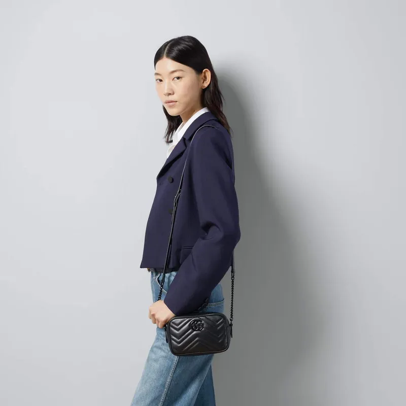 Gucci 634936 GG Marmont Mini Shoulder Bag Black matelassé chevron leather