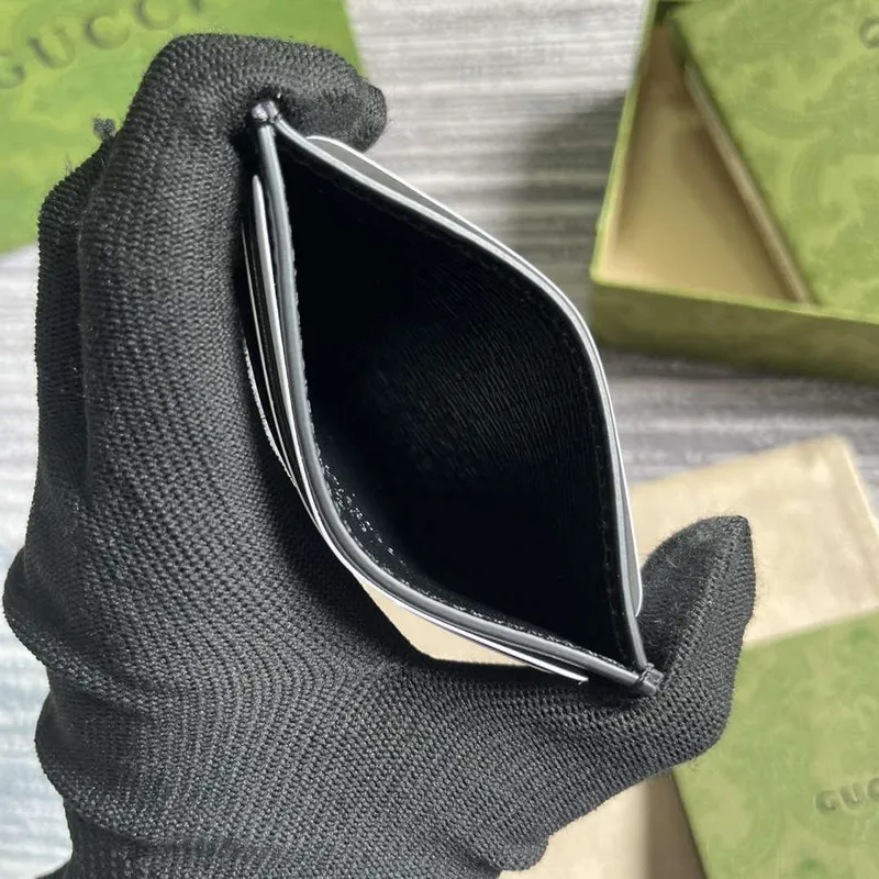 Gucci 773428 Card Case With Gucci Script Black