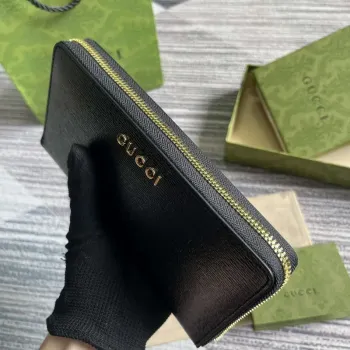 Gucci 772642 Zip Around Wallet With Gucci Script Black
