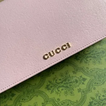 Gucci 772643 Chain Wallet With Gucci Script Light pink