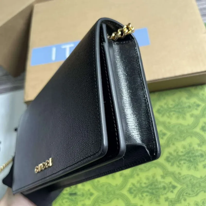 Gucci 772643 Chain Wallet With Gucci Script Black