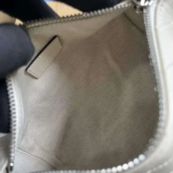 Gucci 760170 Gucci Blondie Mini Shoulder Bag White