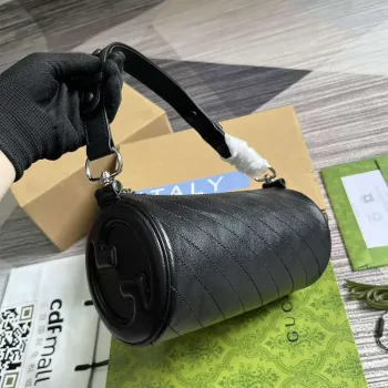 Gucci 760169 Gucci Blondie Small Shoulder Bag Black