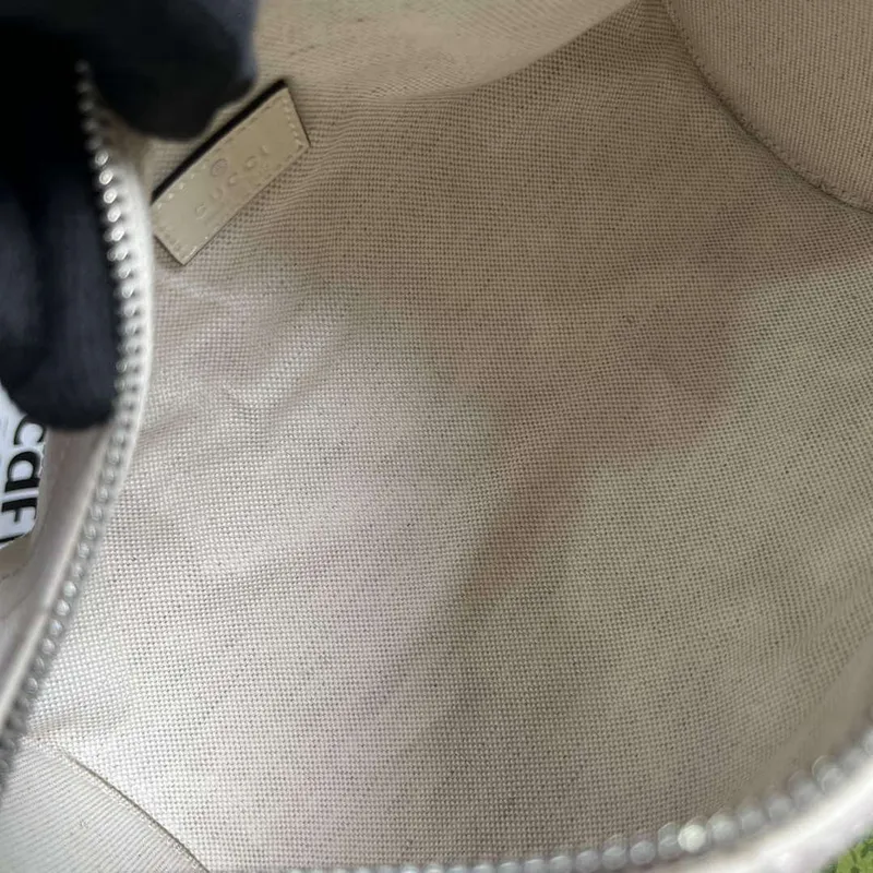 Gucci 760169 Gucci Blondie Small Shoulder Bag White