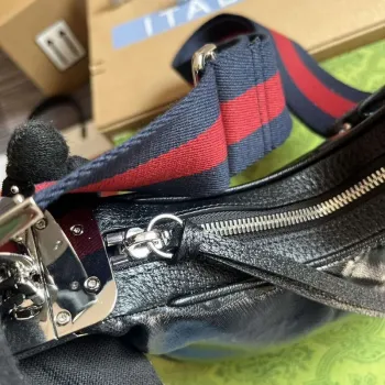 Gucci 699409 Gucci Attache Small Shoulder Bag Black GG