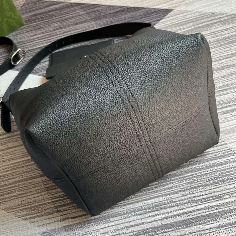 Gucci 763103 Jackie 1961 Small Shoulder Bag Black