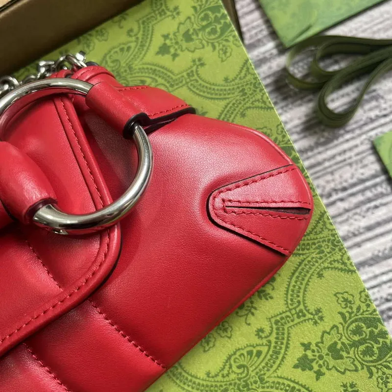 Gucci 764339 Gucci Horsebit Chain Small Shoulder Bag Red