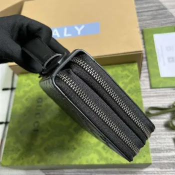 Gucci 395474 Guccissima Leather Zip Around Case Black