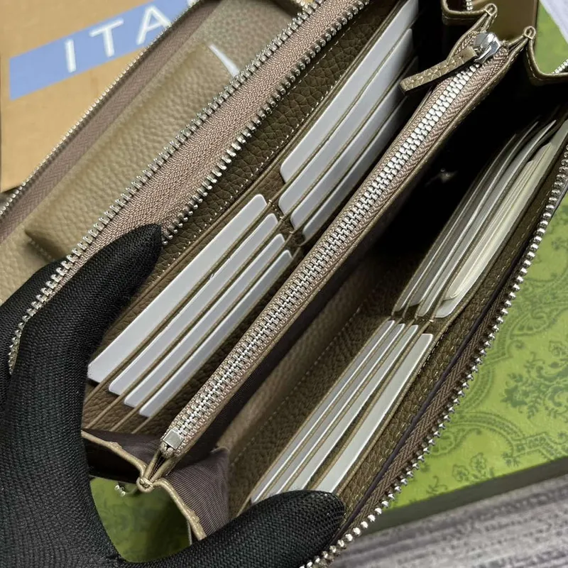 Gucci 751760 Jumbo GG Travel Document Case Grey