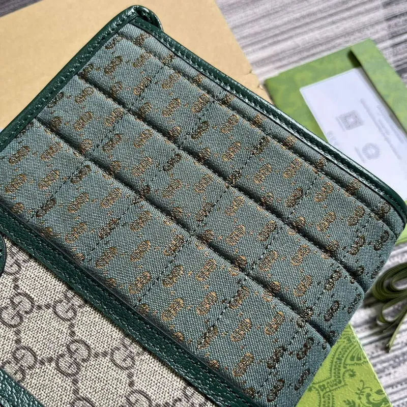 Gucci 751912 Mini GG Canvas Pouch Green
