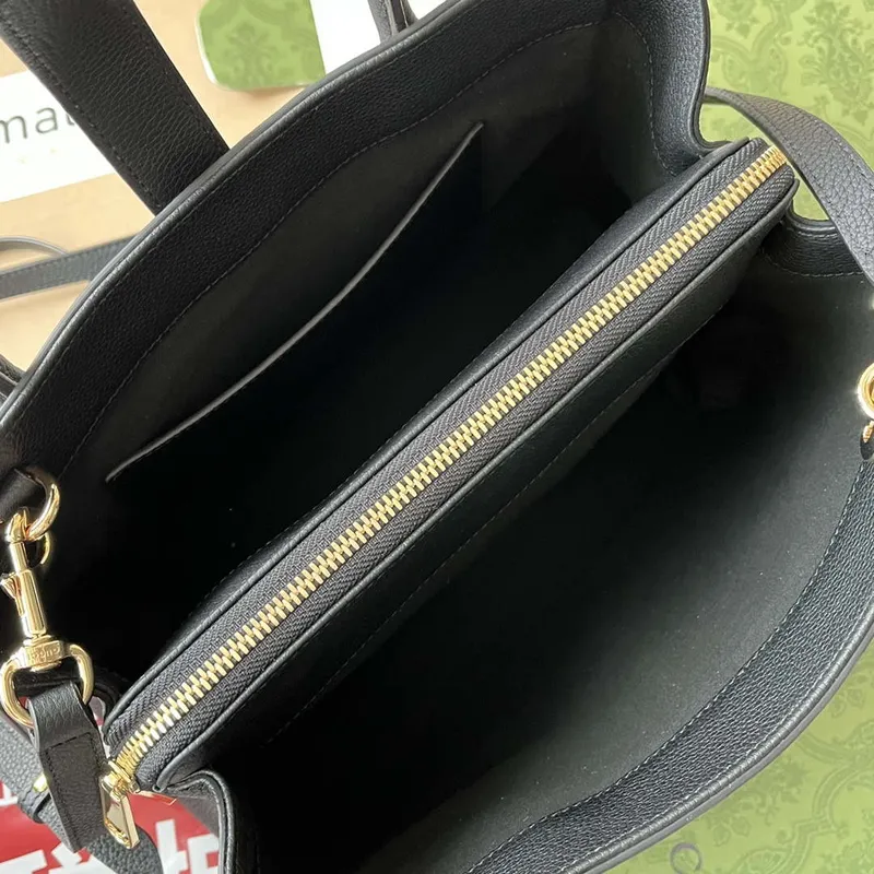 Gucci 727810 Jackie 1961 small natural grain tote in black leather