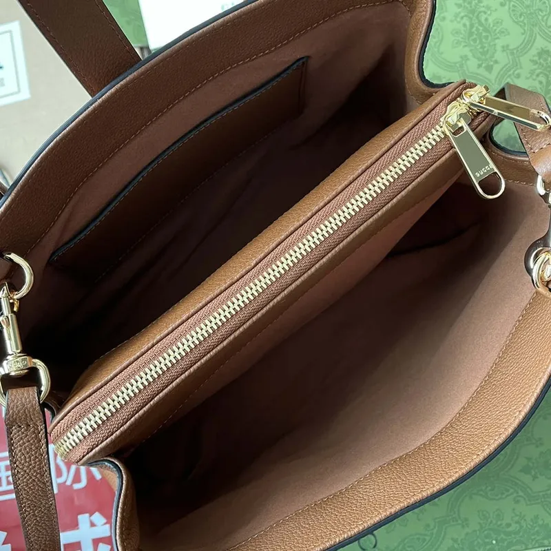 Gucci 727810 Jackie 1961 small natural grain tote in brown leather