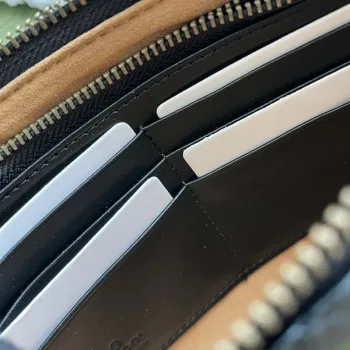 Gucci 443447 GG Marmmont wallet with chain Black leather