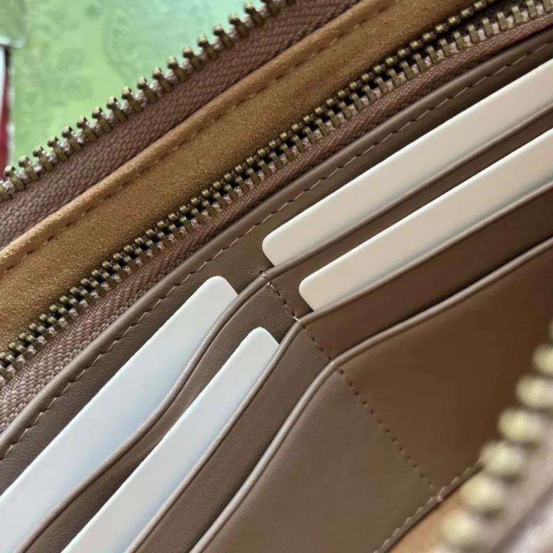 Gucci 443447 GG Marmmont wallet with chain Pink leather