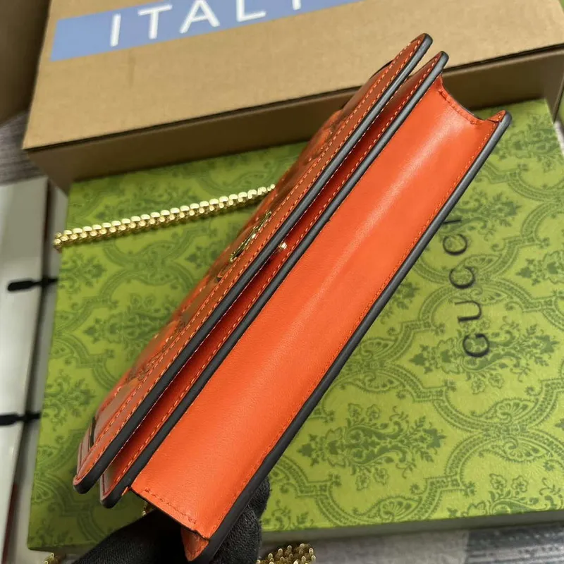 Gucci 723787 GG Matelassé Chain Wallet Orange