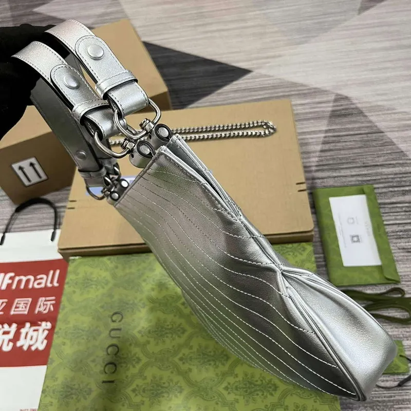 Gucci 751518 Gucci Blondie Small Tote Bag Silver