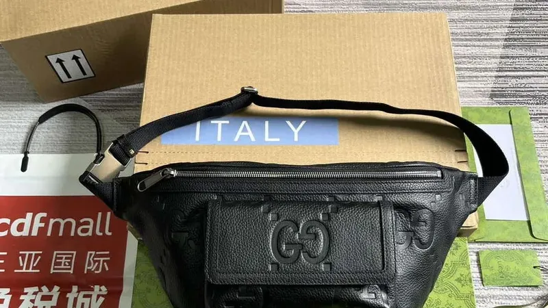 Gucci 645093 Jumbo GG Belt Bag Black — Iconic Maxi GG Leather Crossbody