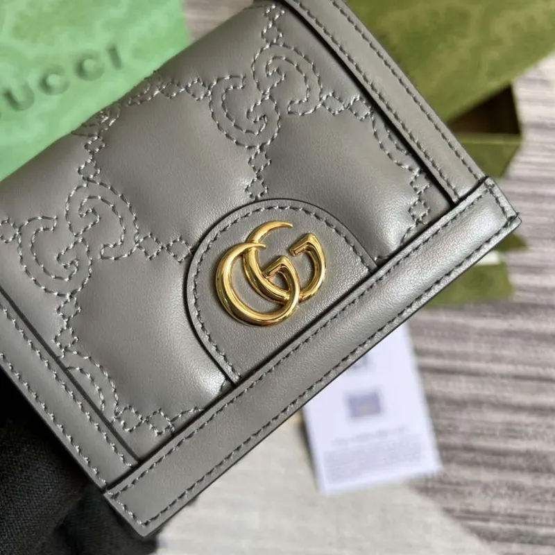 Gucci 723786 GG Matelassé Card Case Wallet Grey