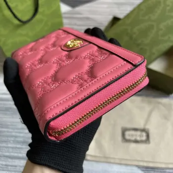 Gucci 723784 GG Matelassé Zip Around Wallet Rose pink