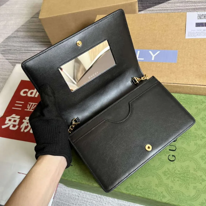 Gucci 723787 GG Matelassé Chain Wallet Black