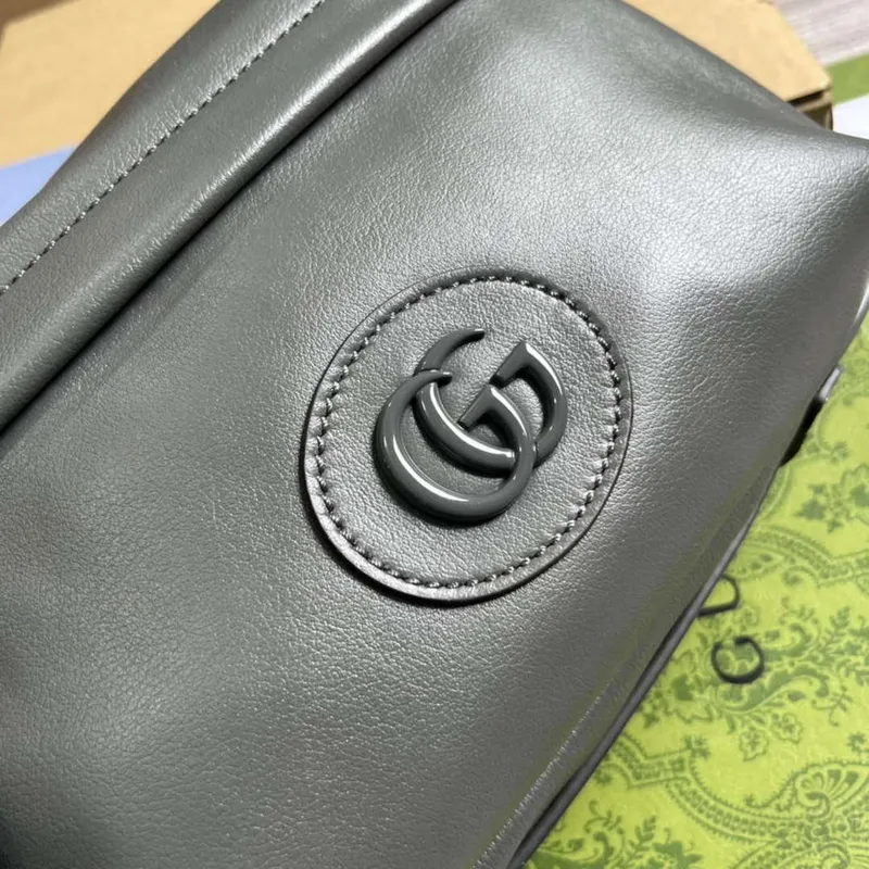 Gucci 725696 Shoulder bag with tonal Double G Gray