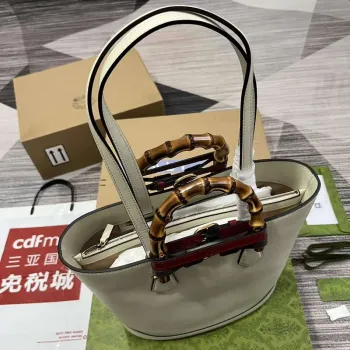 Gucci 750394 Gucci Diana Medium Tote Bag White leather