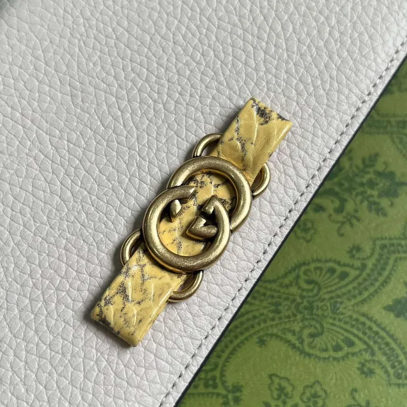 Gucci 746056 Chain Wallet With Interlocking G Python Bow White