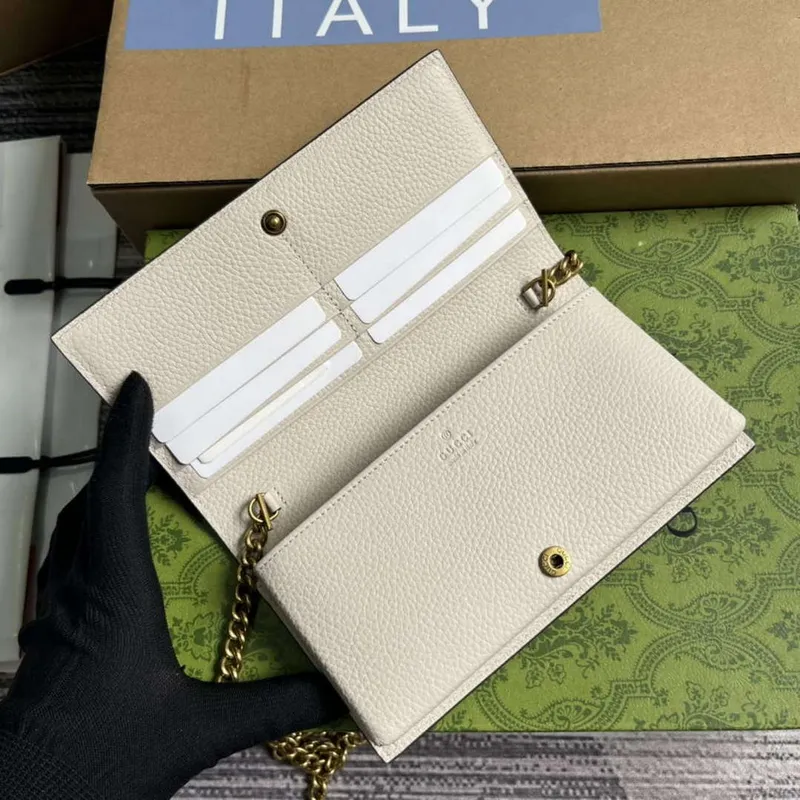 Gucci 746056 Chain Wallet With Interlocking G Python Bow White