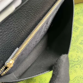 Gucci 746056 Chain Wallet With Interlocking G Python Bow Black