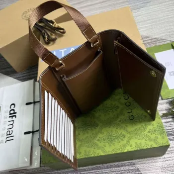 Gucci 724358 GG Top Handle Wallet Brown