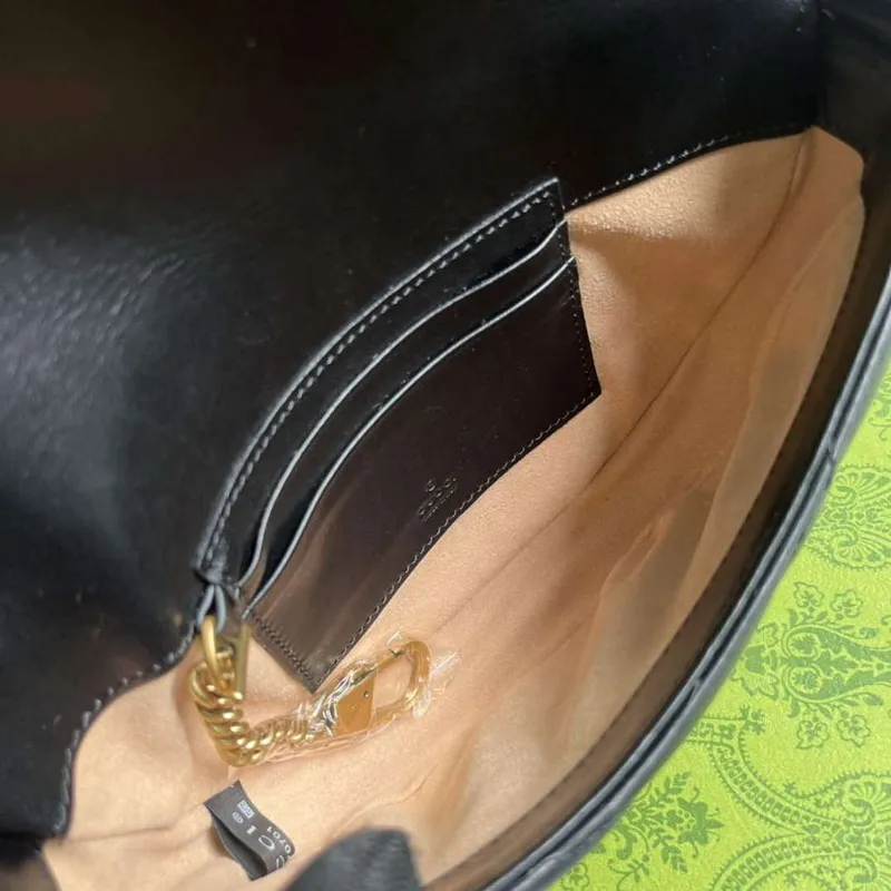 Gucci 746431 GG Marmont Matelassé Chain Mini Bag Black