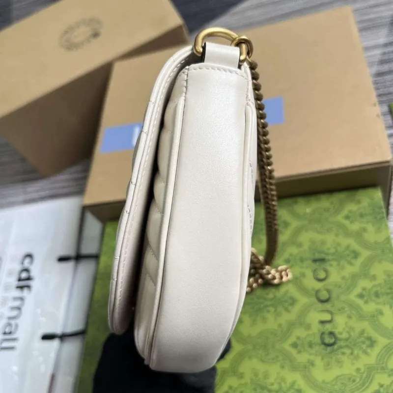 Gucci 746431 GG Marmont Matelassé Chain Mini Bag White