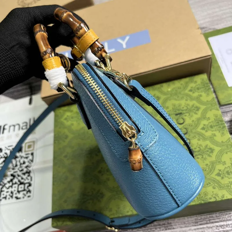 Gucci 715775 Gucci Diana Mini Tote Bag Blue leather