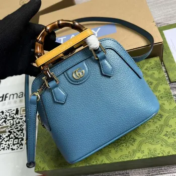 Gucci 715775 Gucci Diana Mini Tote Bag Blue leather