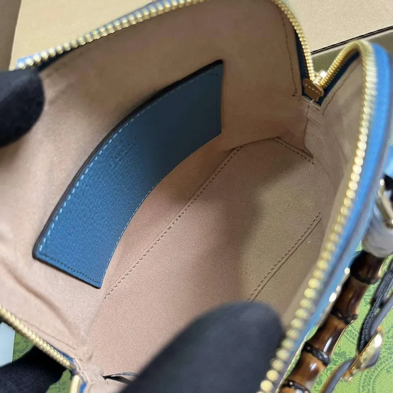 Gucci 715775 Gucci Diana Mini Tote Bag Blue leather