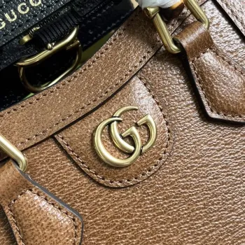 Gucci 739079 Diana Mini Tote Bag Cuir leather