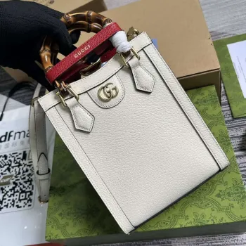 Gucci 739079 Diana Mini Tote Bag White Leather