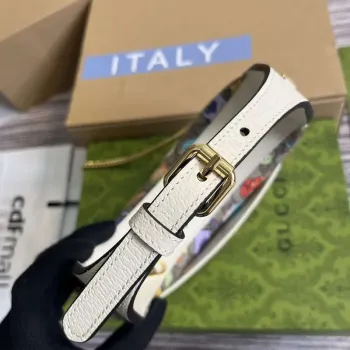 Gucci 726843 Gucci Animal Print Mini Bag