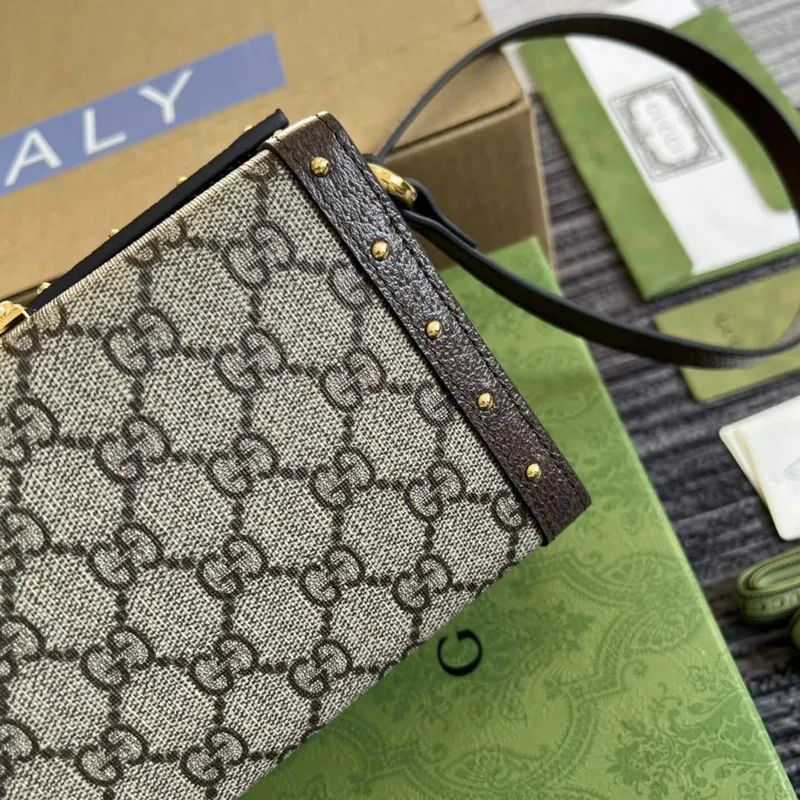 Gucci 678460 GG Mini Bag Brown