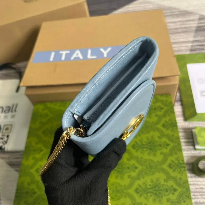 Gucci 725215 Gucci Blondie continental chain wallet Light blue