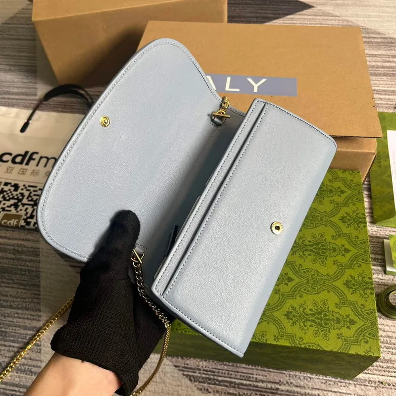 Gucci 725215 Gucci Blondie continental chain wallet Light blue