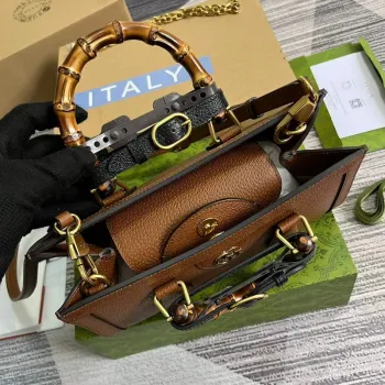 Gucci 735153 Gucci Diana Small Shoulder Bag Brown