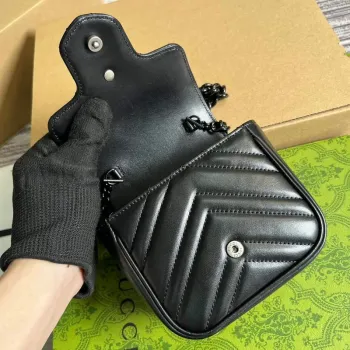 Gucci 739599 GG Marmont Belt Bag Black