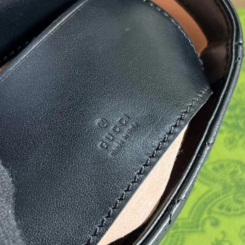 Gucci 739599 GG Marmont Belt Bag Black